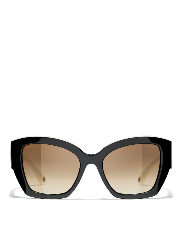 Ochelari de soare Chanel în formă de fluture