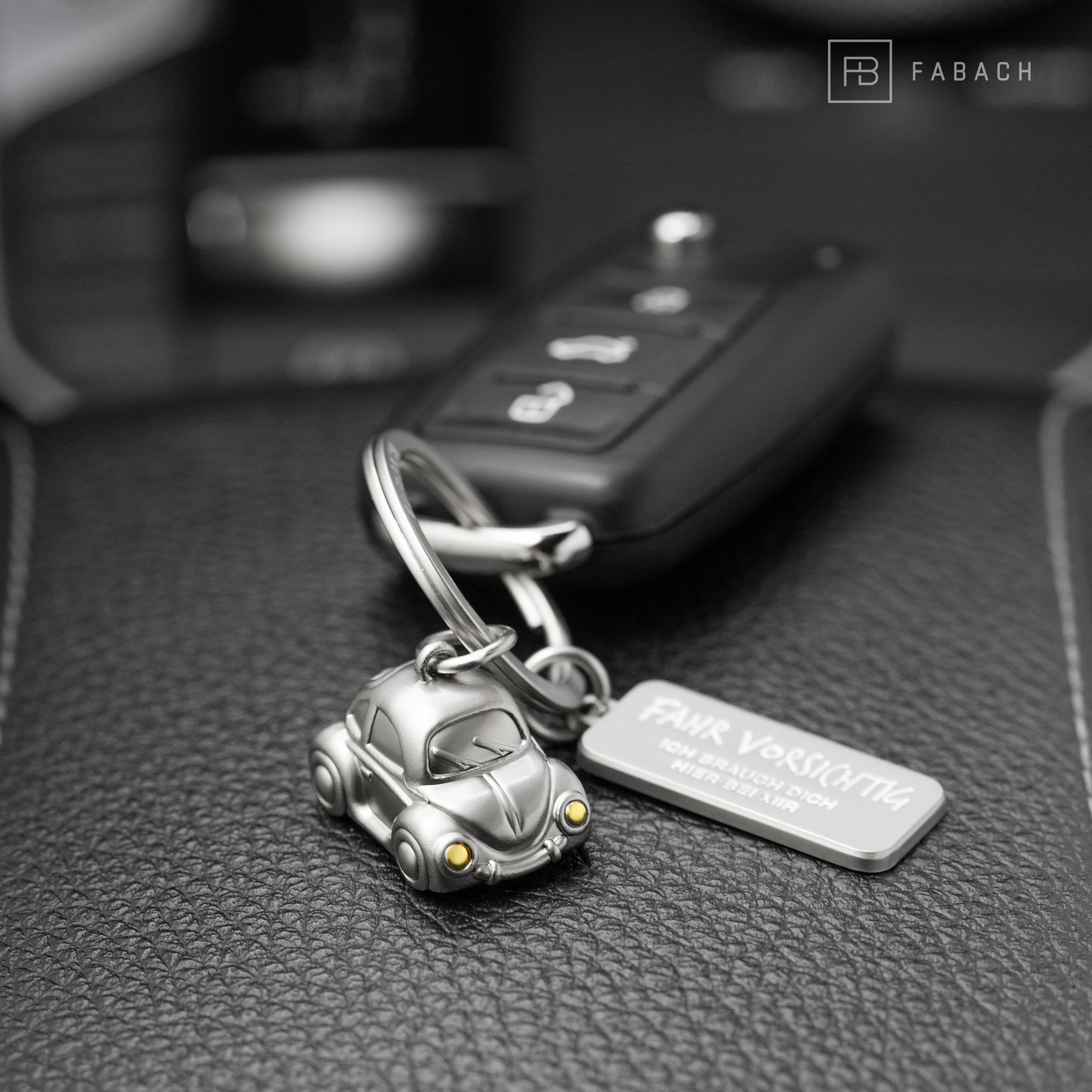 FABACH Schlüsselanhänger Miniatur Auto 