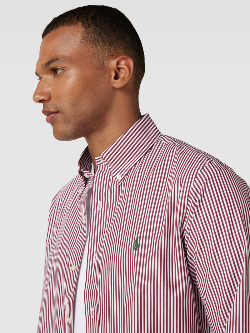 Custom Fit Freizeithemd mit Streifenmuster in bordeaux rot