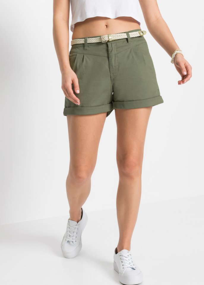 Shorts mit Gürtel