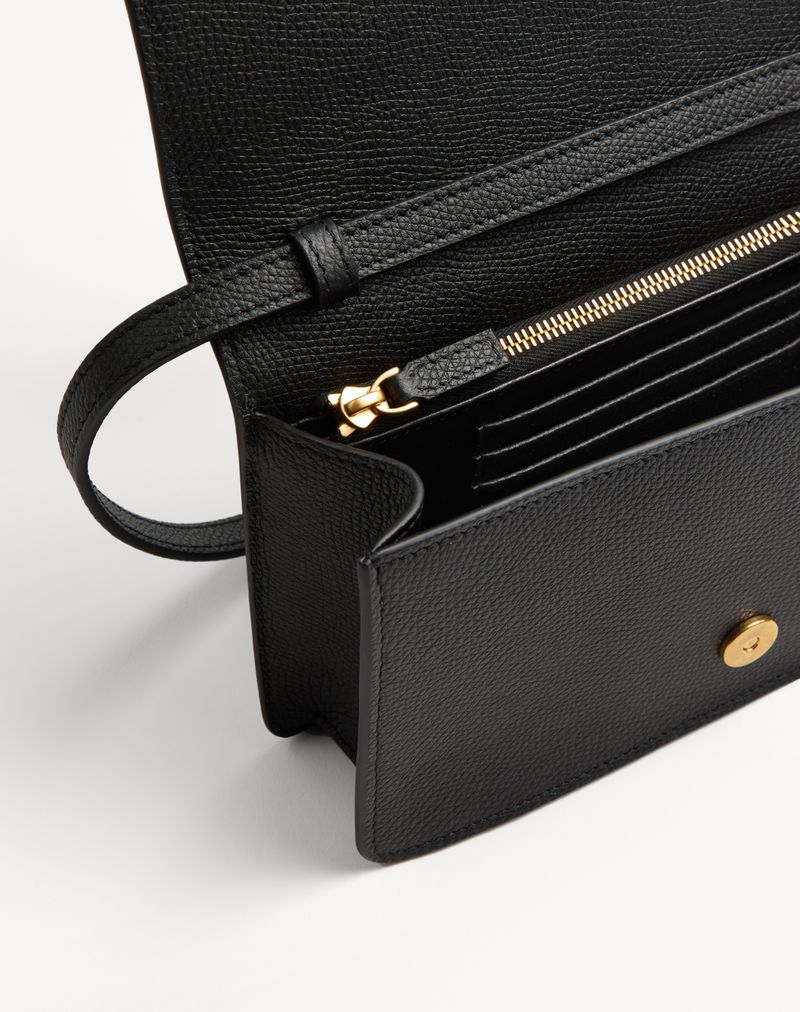 Mini Bolsa de Ombro VLogo Signature em Pele de Bezerro Granulada
