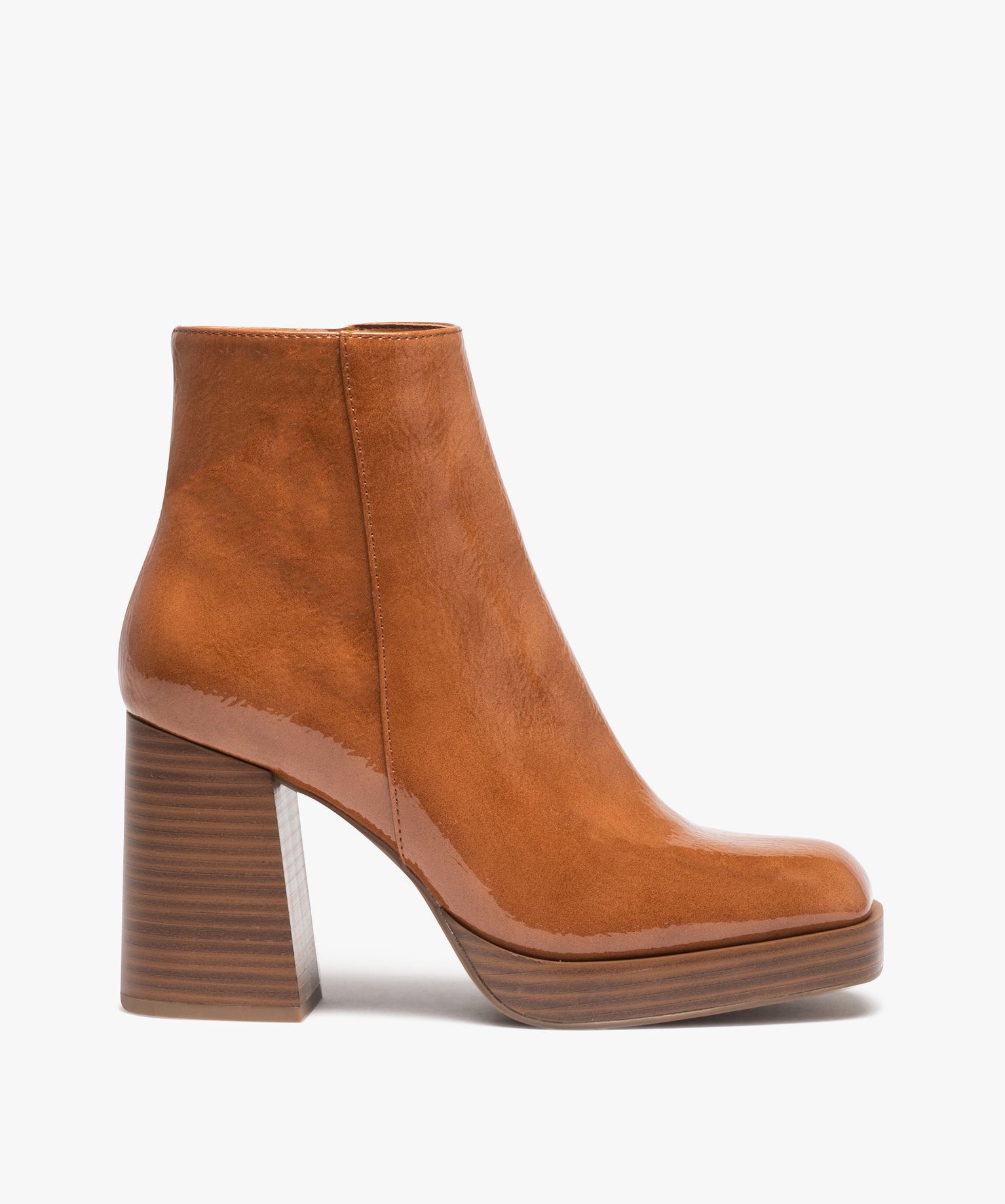 Boots femme vernies à talon haut avec bout carré camel | GEMO