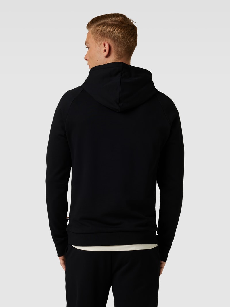 Hoodie mit Label-Print Modell 'Fashion' in schwarz