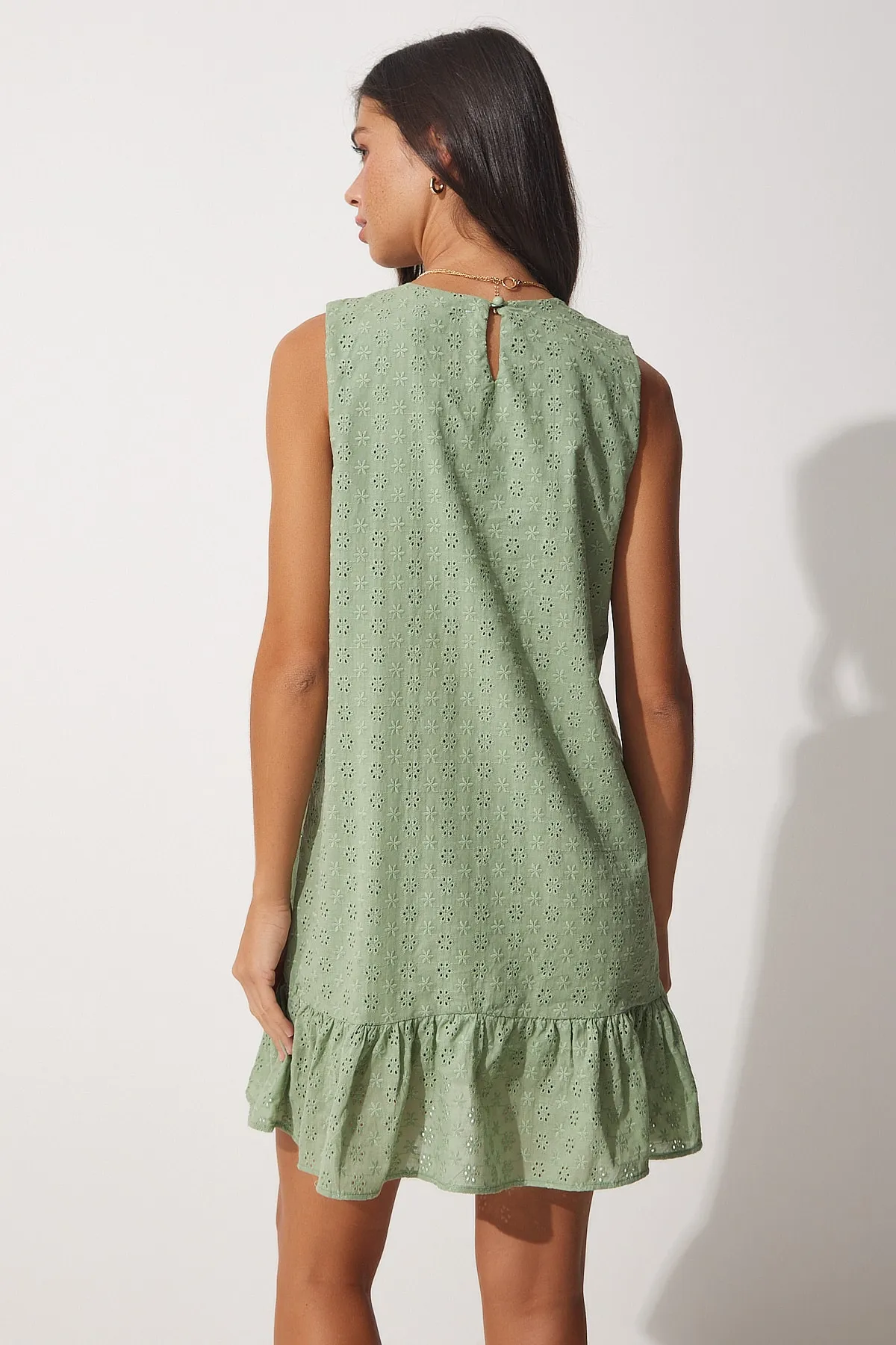 Happiness İstanbul  Grünes, gewelltes Volant-Sommerkleid für Damen DD01177