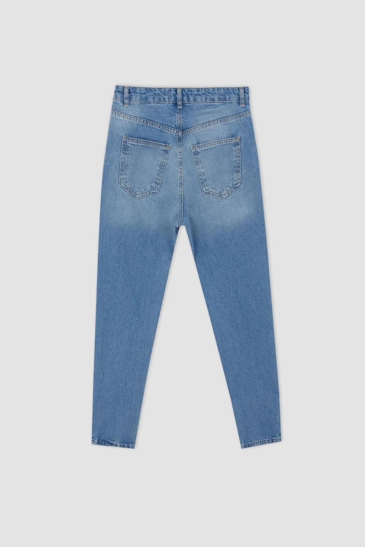 DeFacto  Lina Comfort Fit Hohe, bequeme Passform, leichte, schmale Beintaille, knöchellange Jeanshose