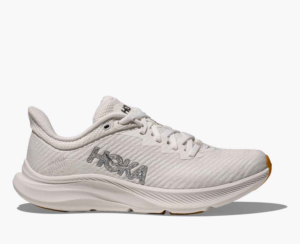 Solimar White/White