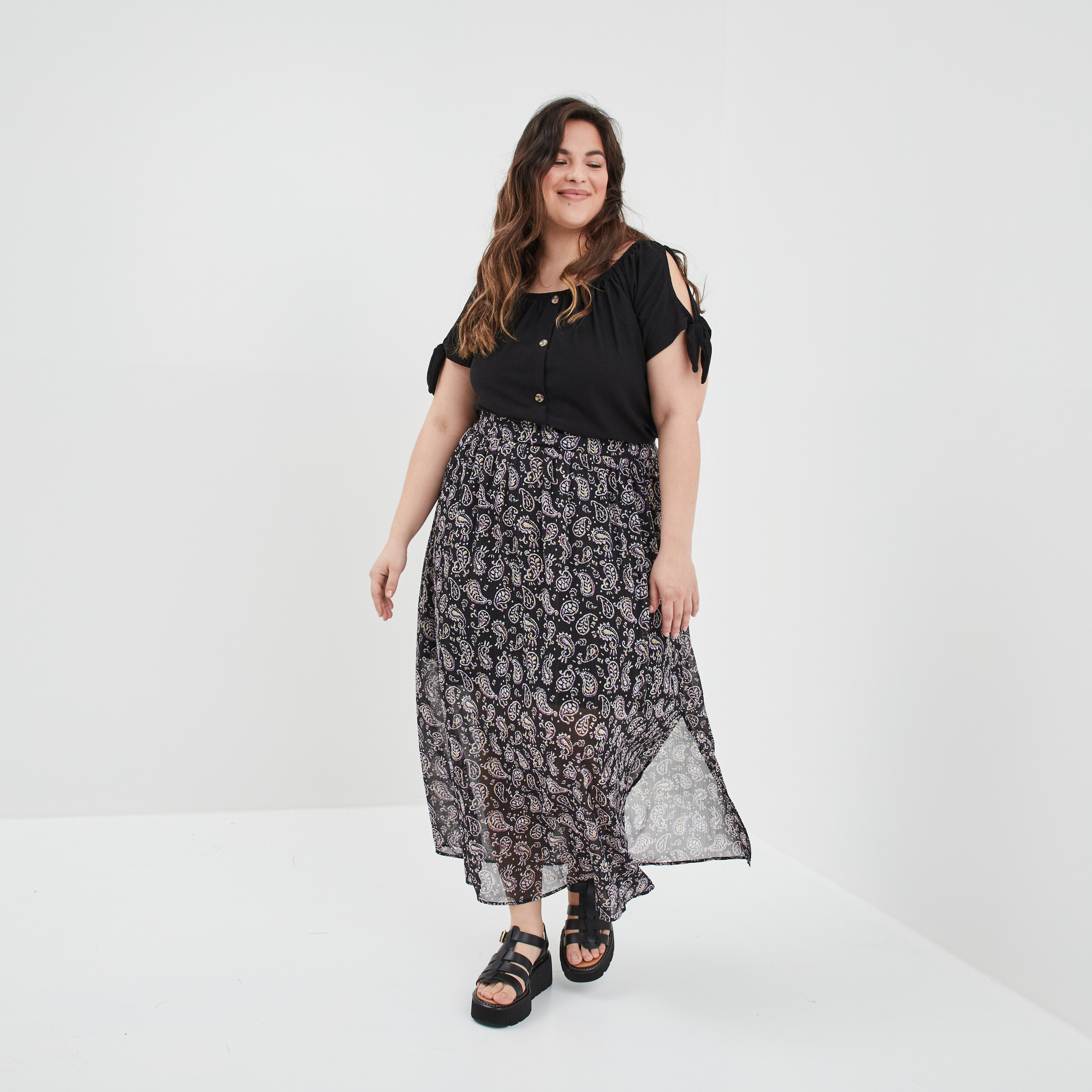 Jupe droite fendue fils métallisés noir femme grande taille | La Halle