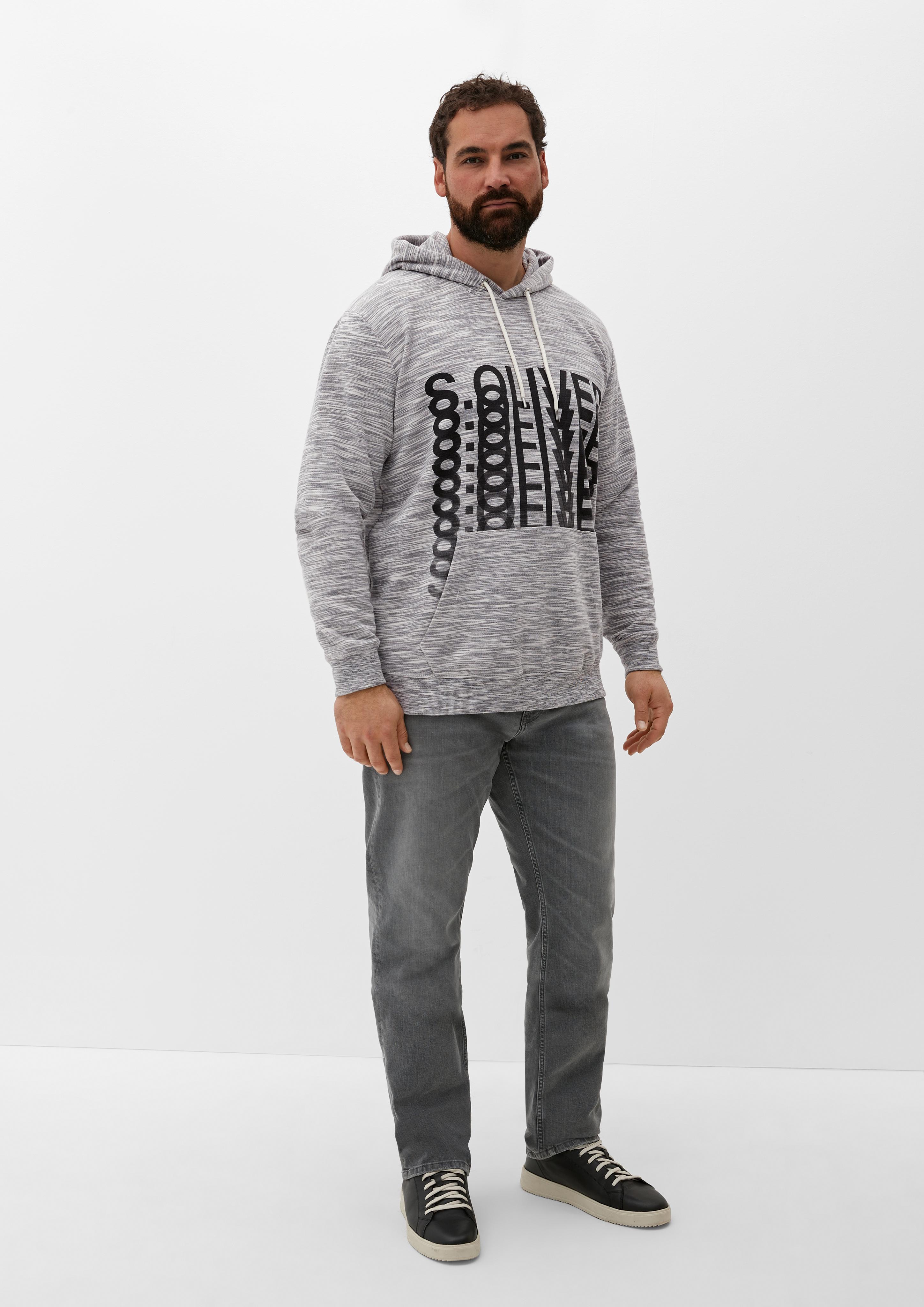Hoodie mit Frontprint  2128249-01D1