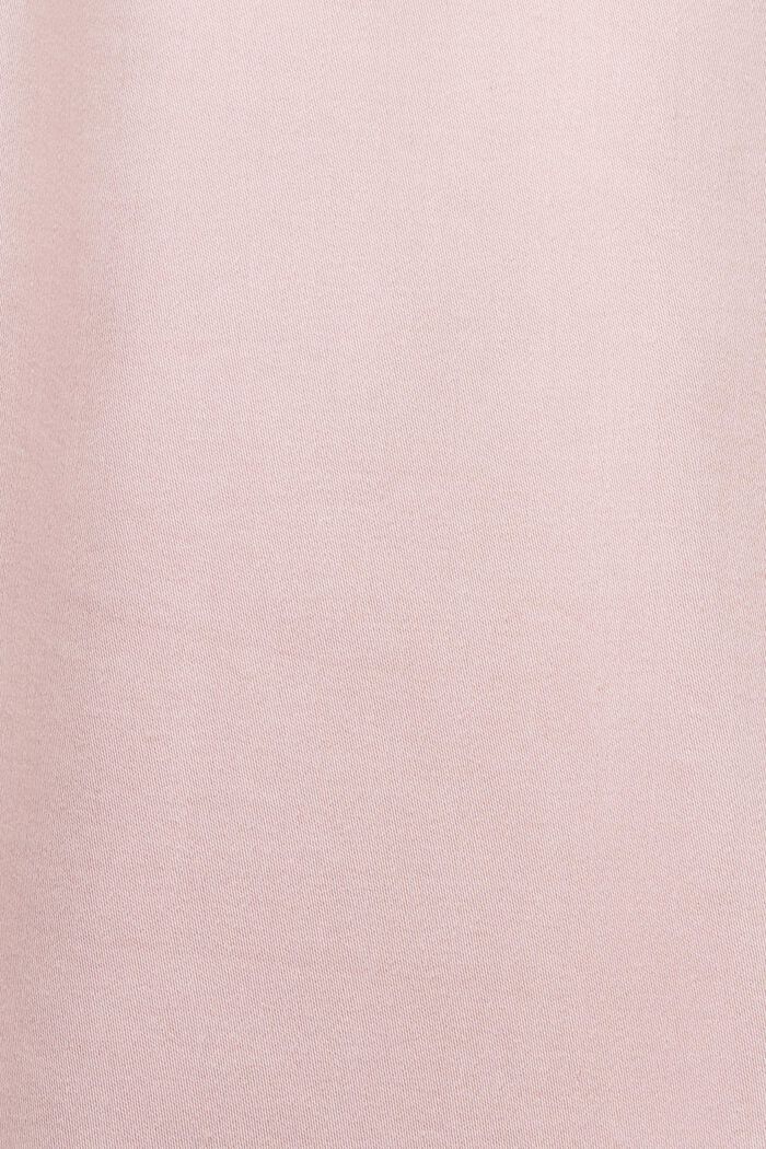 T-Shirt aus einem Materialmix