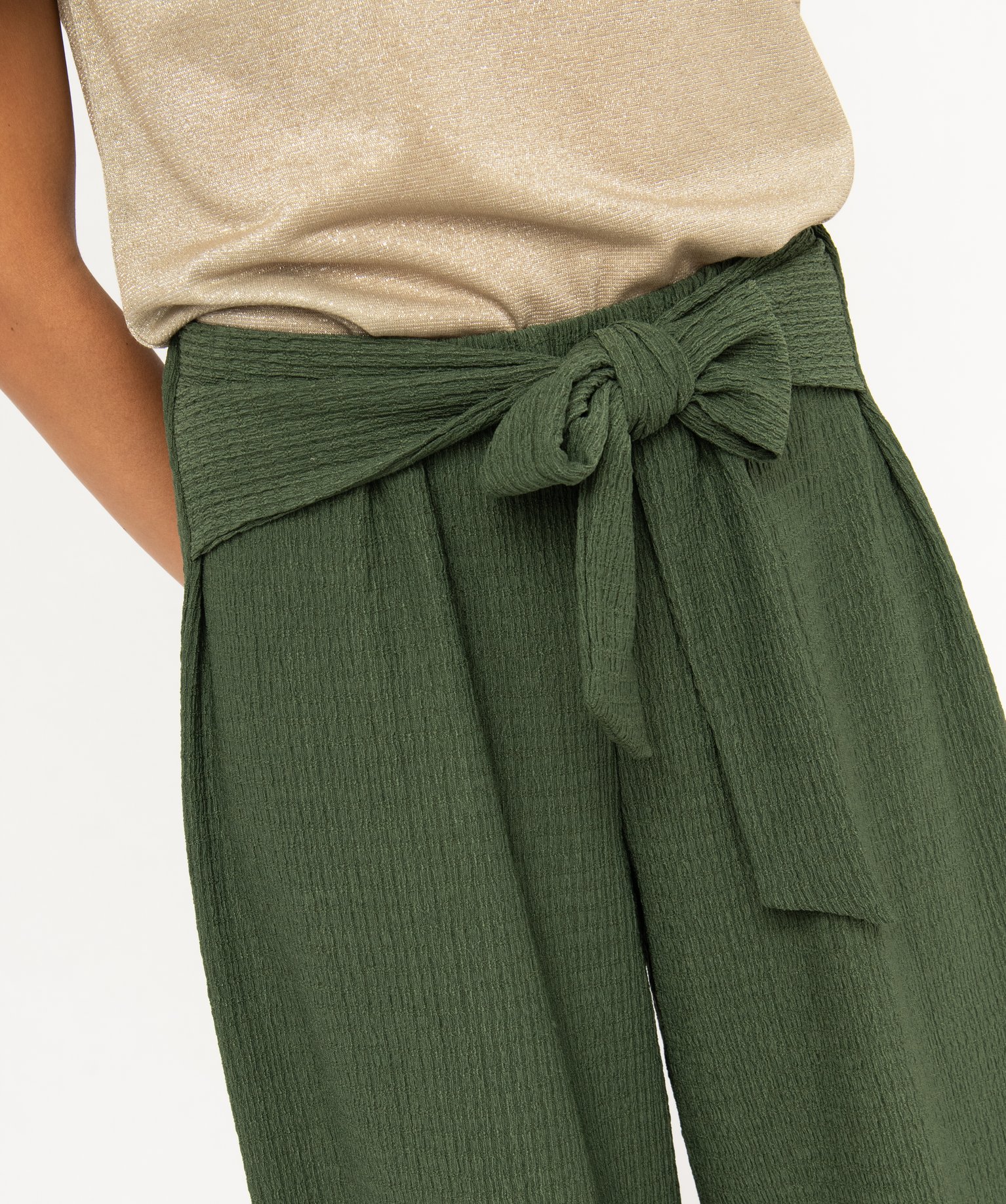 Pantacourt large en maille avec ceinture à nouer femme kaki | GEMO
