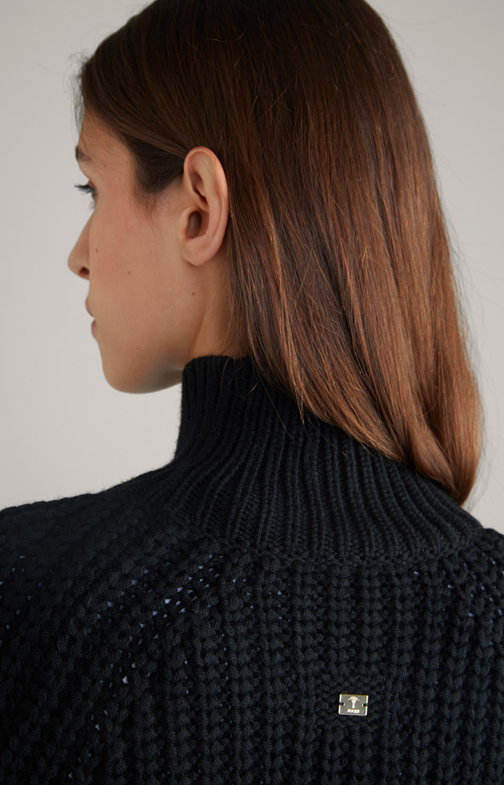 Schurwoll-Mix-Pullover in Schwarz