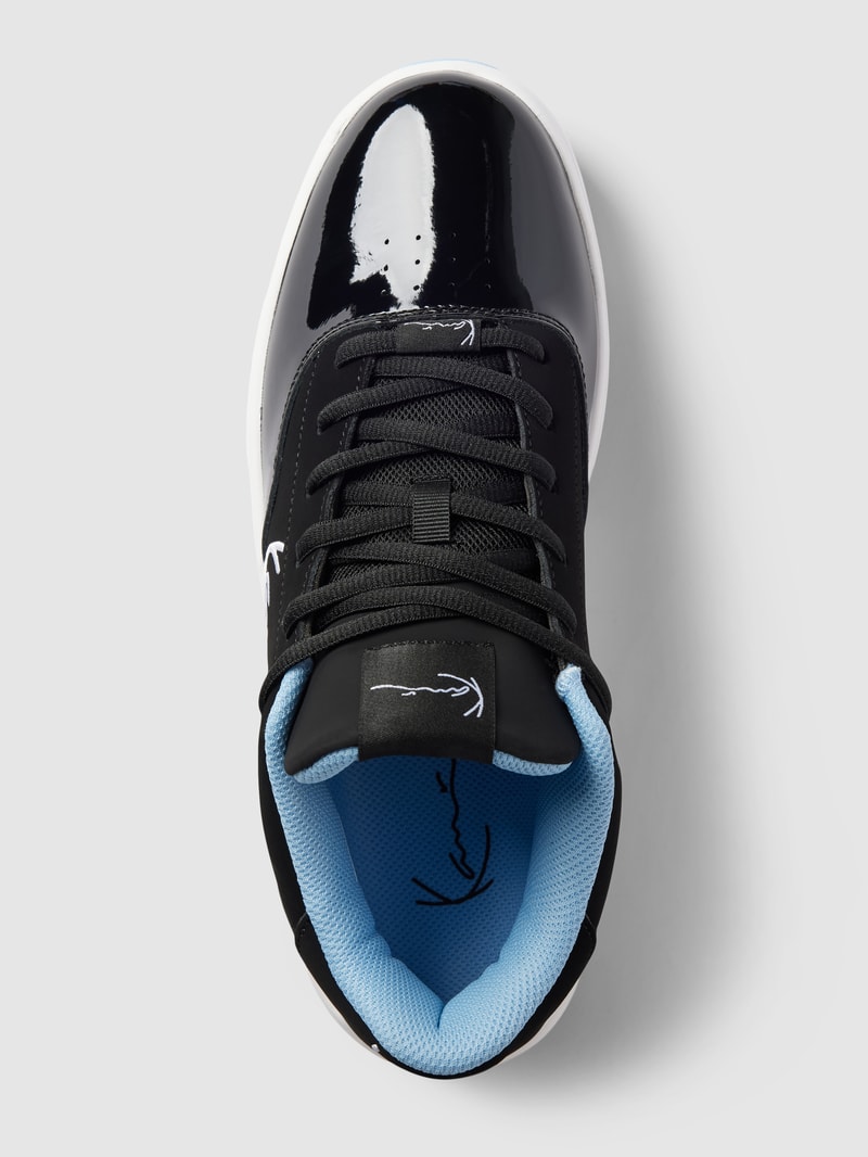 Plateau-Sneaker mit Label-Details in black