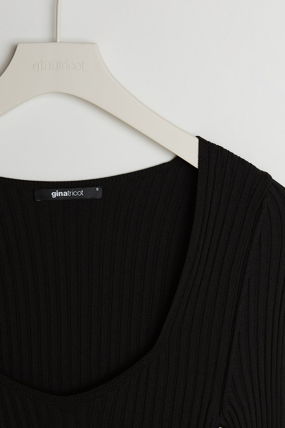 Rita knitted sweater