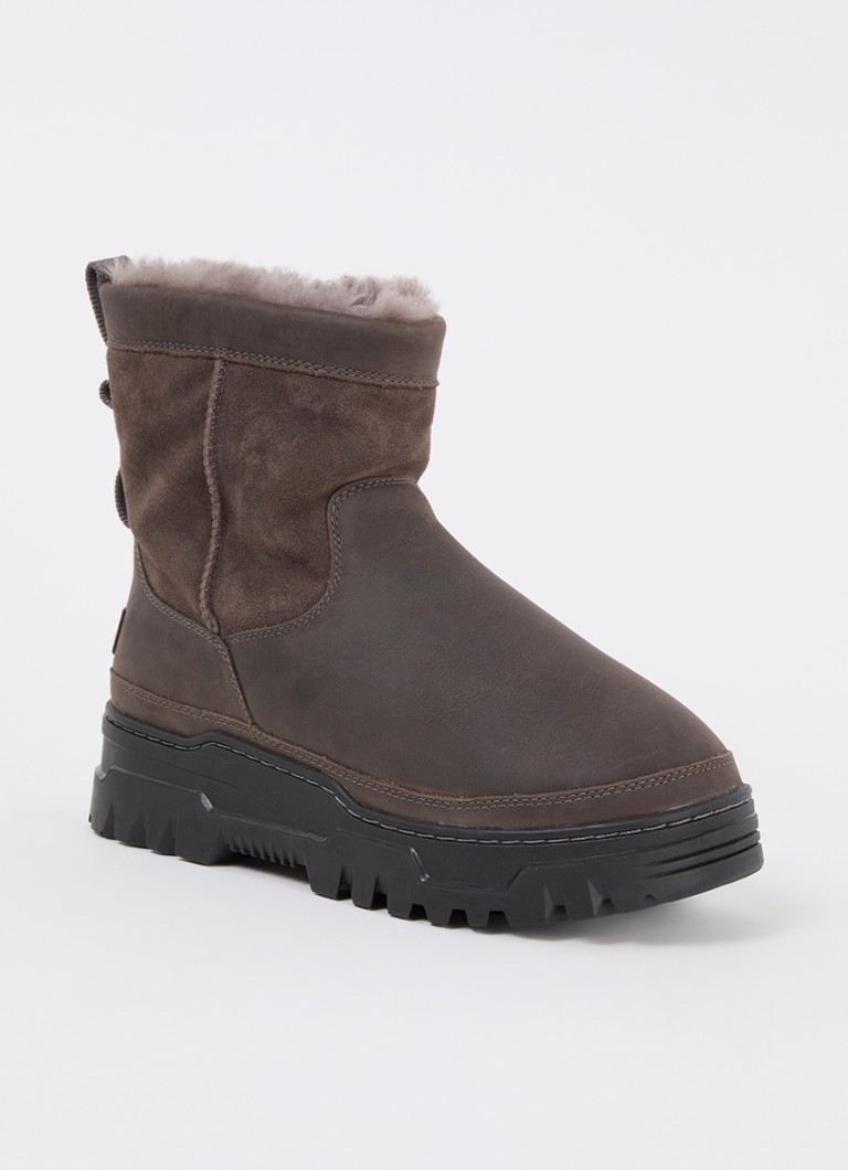 UGG Heritage suede ankle boot