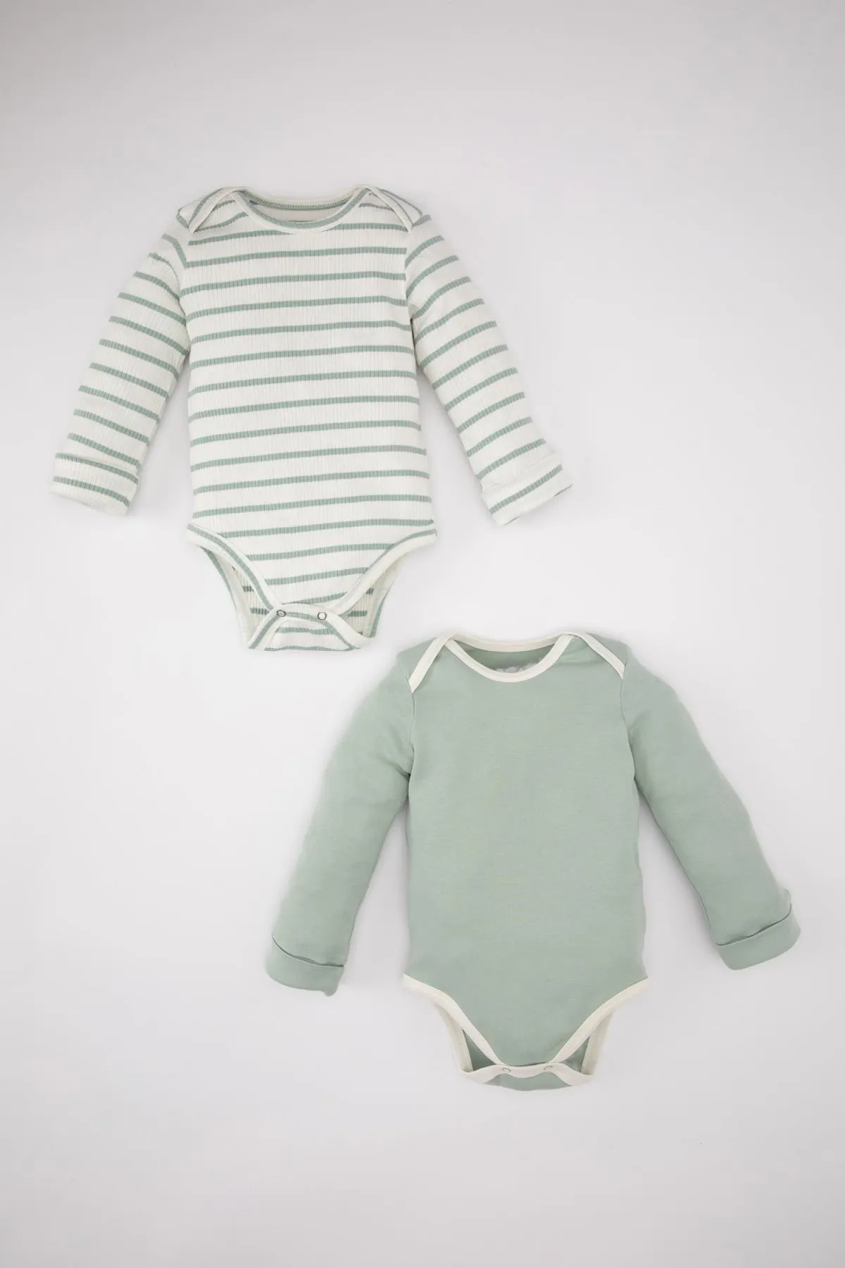 DeFacto  Baby Boy Neugeborenes Baby-Kragen, gestreift, geripptes Leibchen, 2-teilig, langärmelig, Druckknopf-Body A8460a524sp