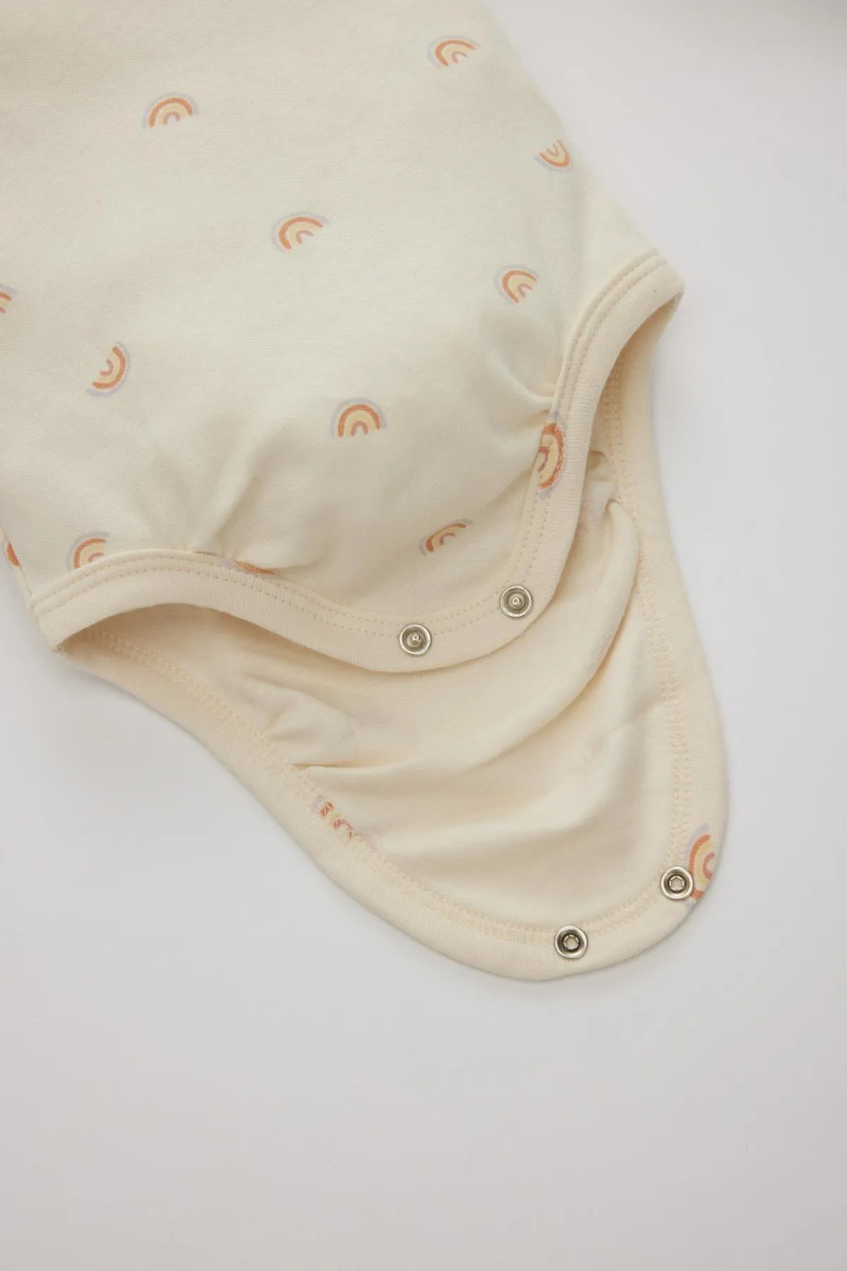 DeFacto  2-teiliger Langarm-Body mit Druckknopf für Neugeborene, Regenbogen-Print, für Babys und Mädchen, B7708a524sp