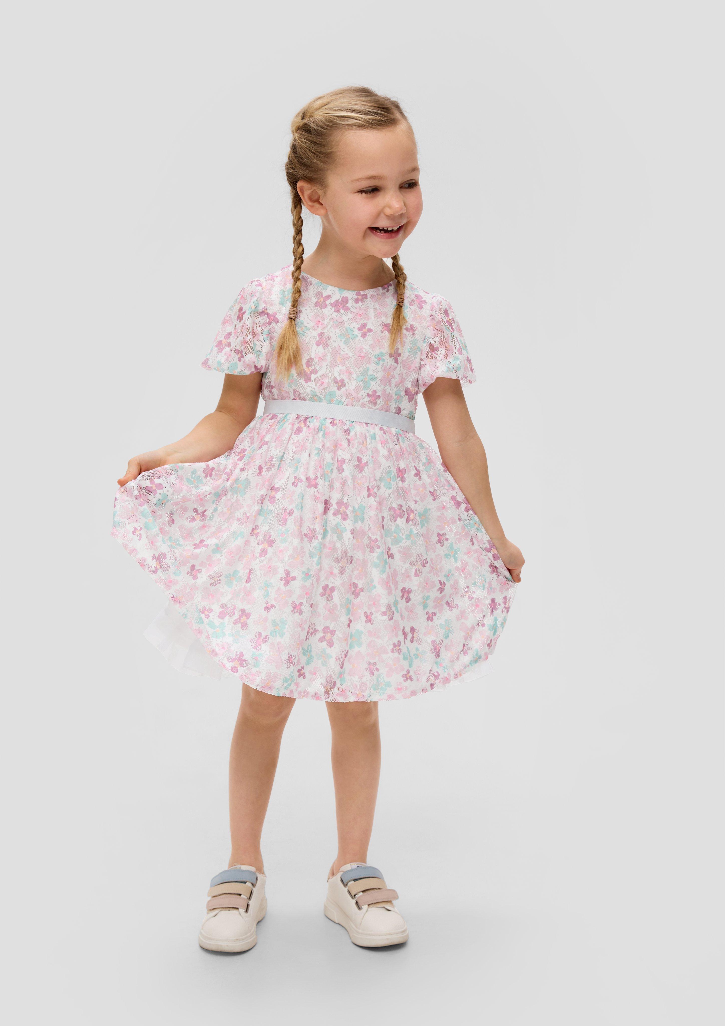 Festliches Spitzenkleid mit Unterrock  2140051-01A6