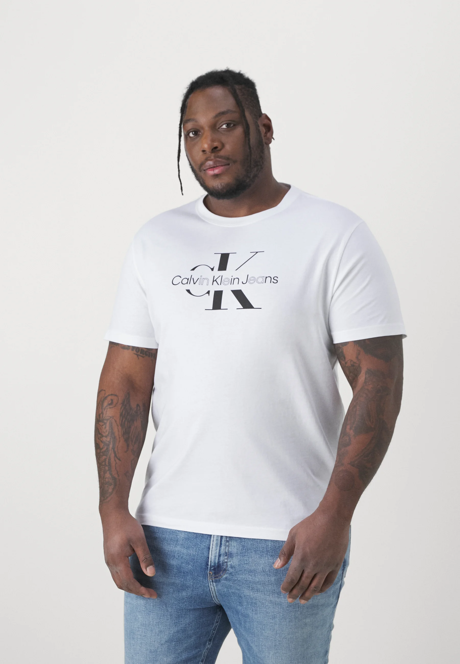 Calvin Klein Jeans Plus DISRUPTED OUTLINE LOGO - Camiseta con estampado