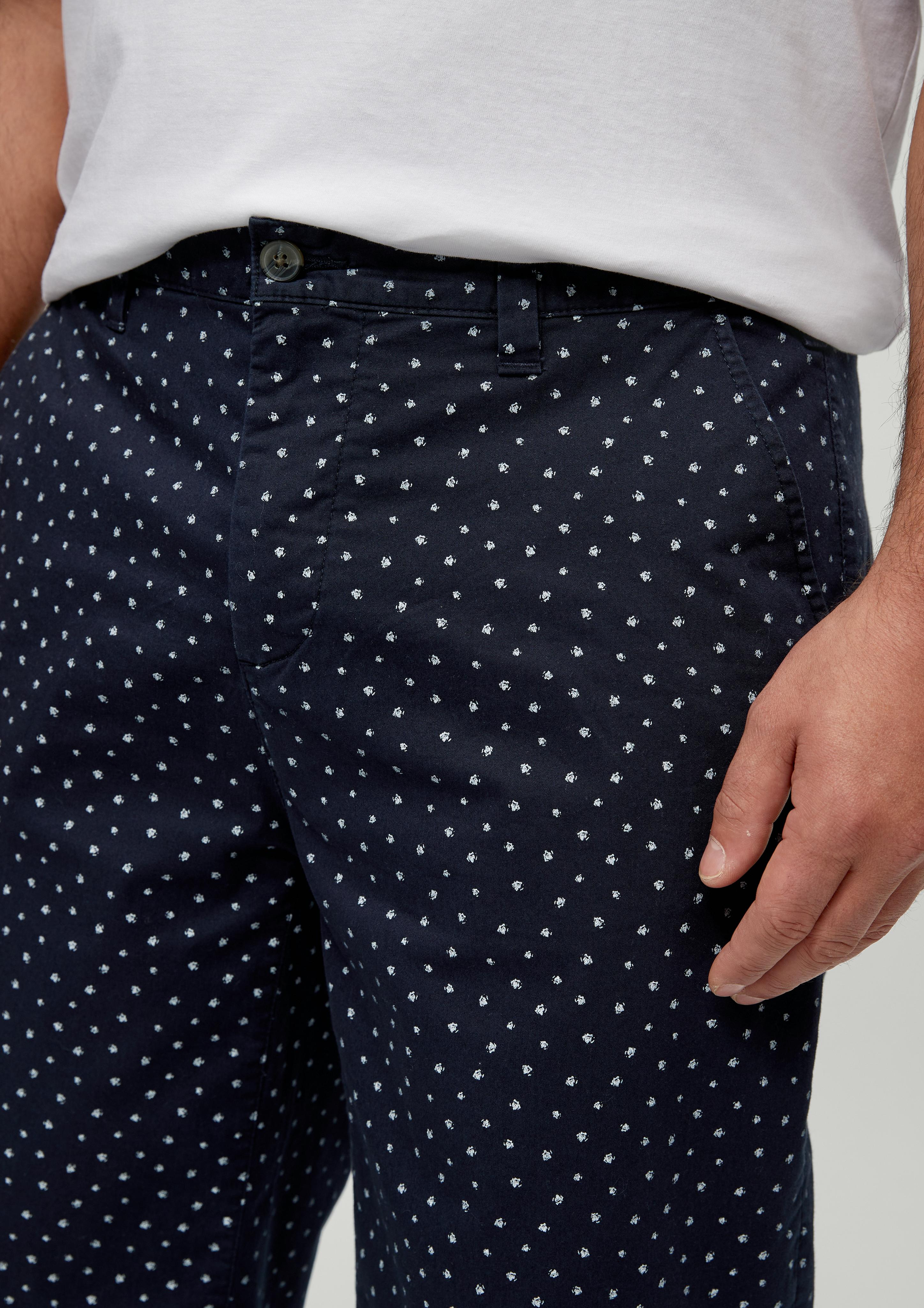 Slim: Bermuda mit Allover-Print  2133321-59A0