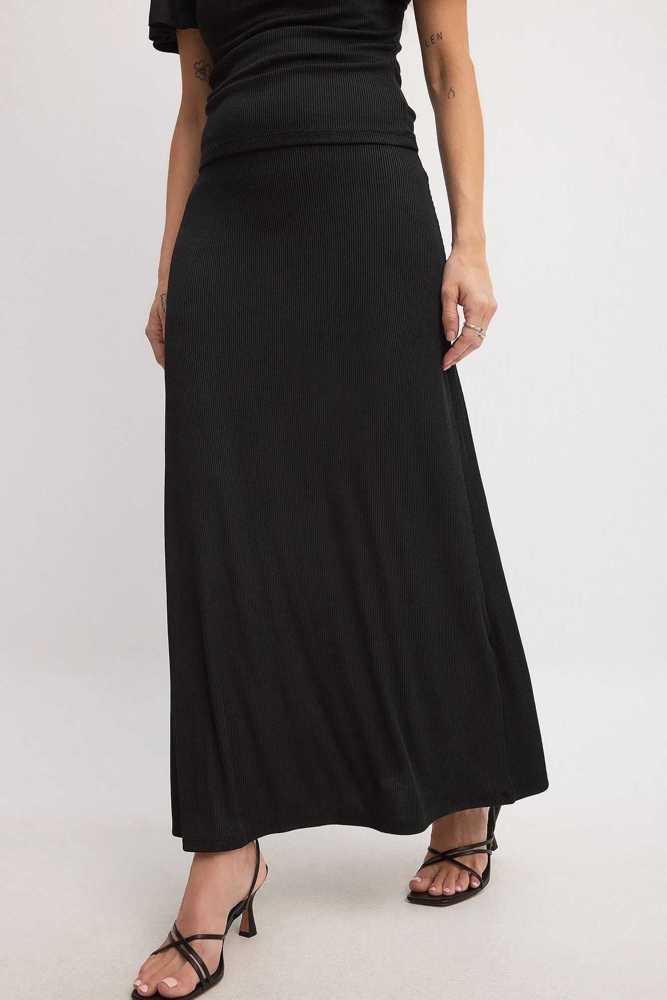 Soft Rib Midi Skirt