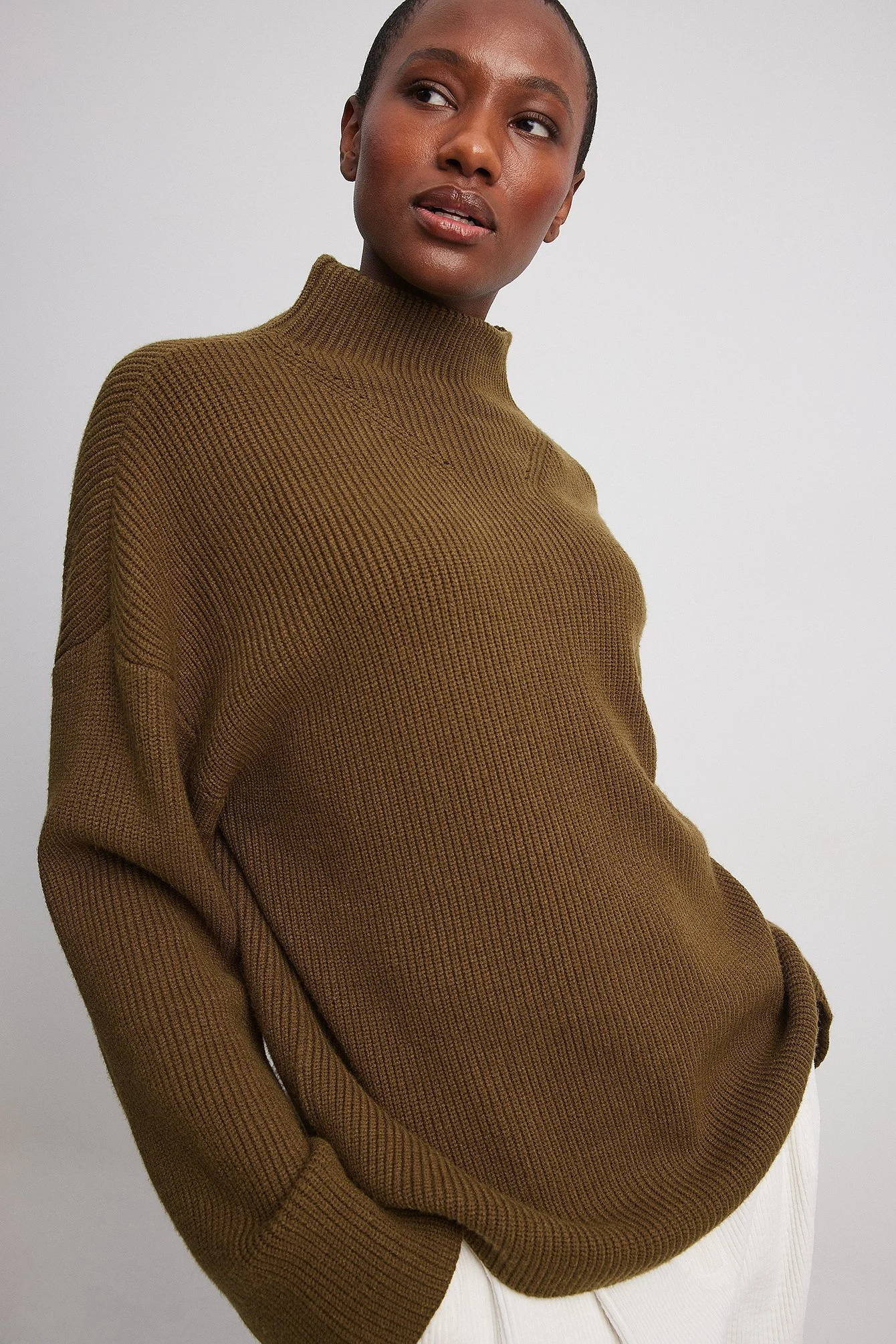 Rollkragenpullover gestrickt