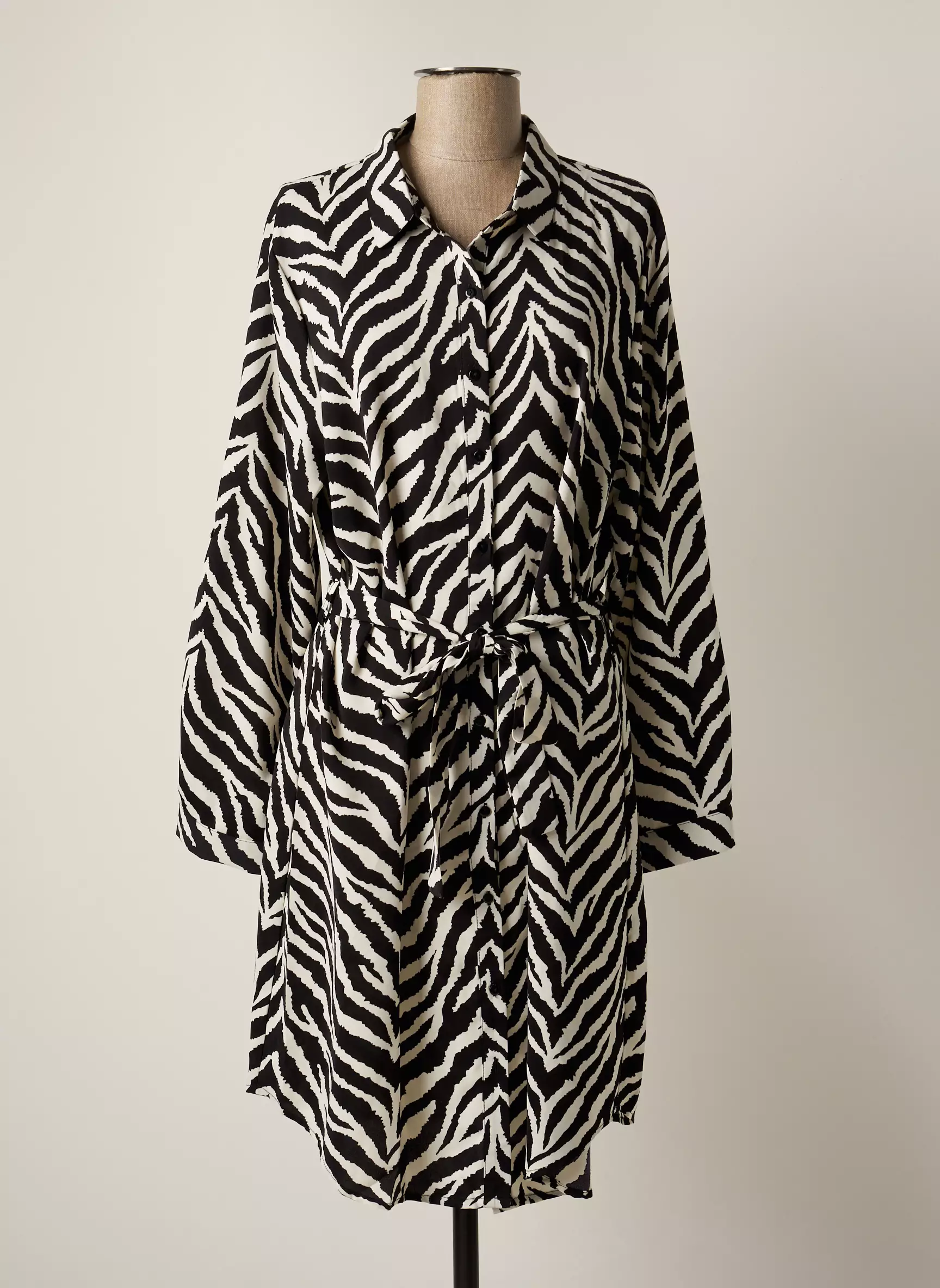 Nougat Robes Mi Longues Femme couleur noir