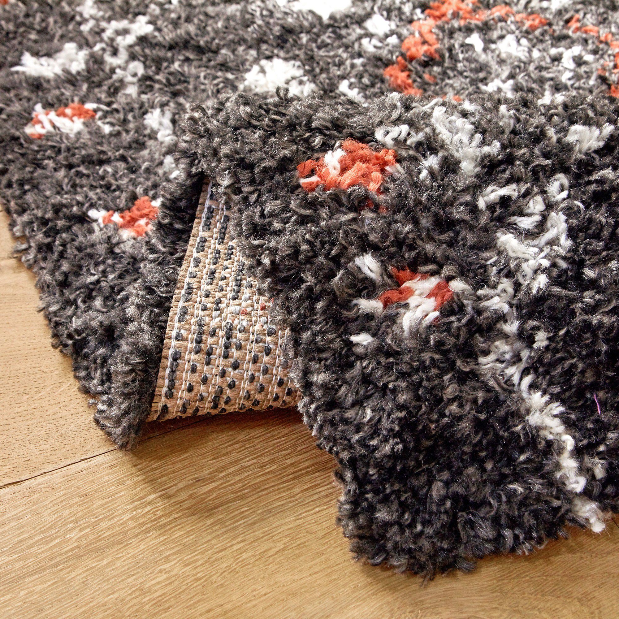 Tapis motifs géométriques