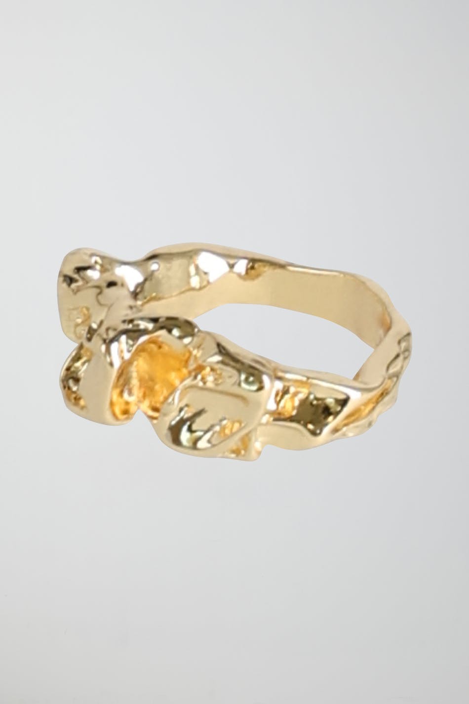 Crinkled ring