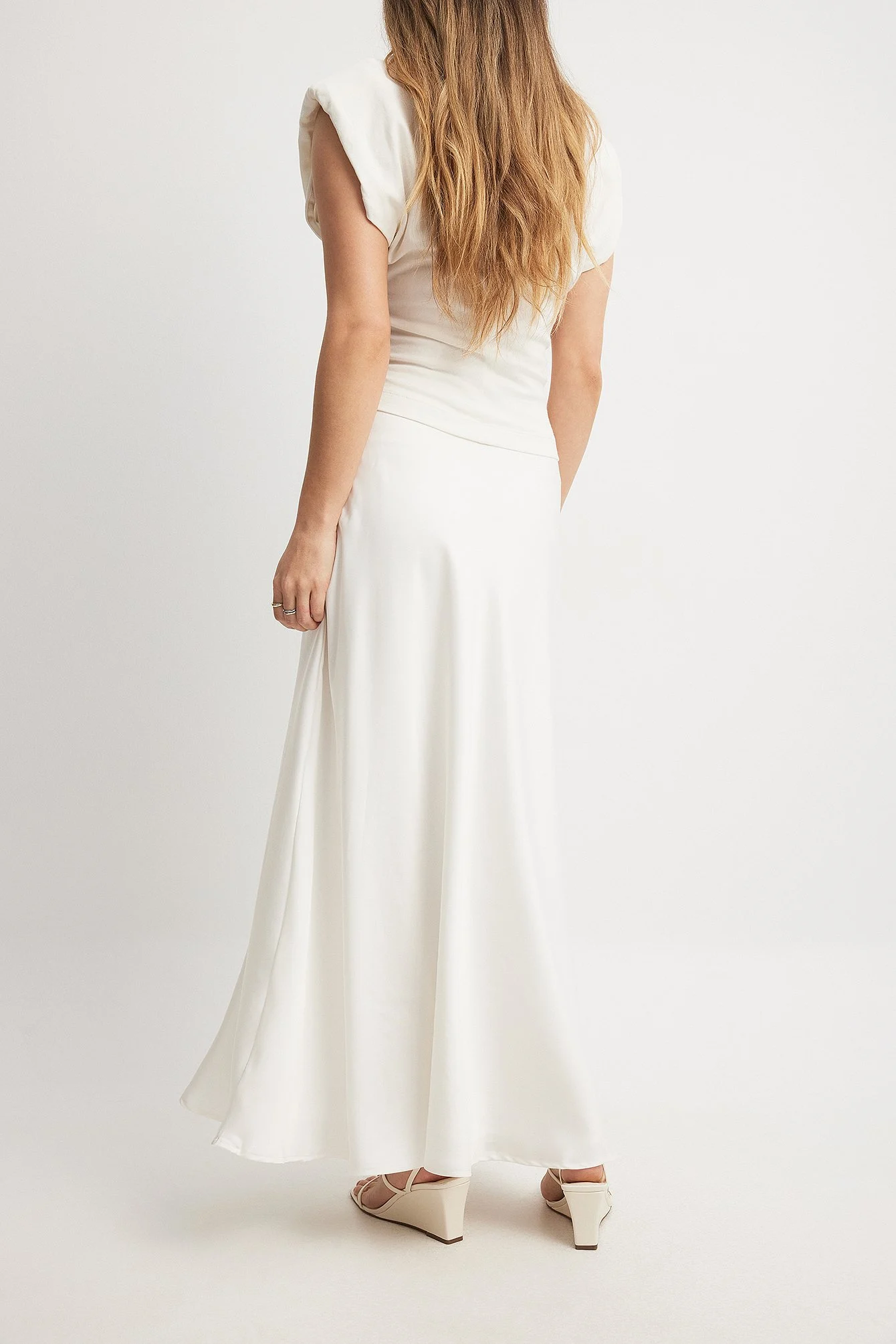 Maxirock aus Satin mit mittelhoher Taille