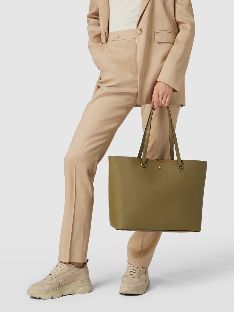 Tote Bag mit Label-Detail Modell 'KARLY' in olivgrün
