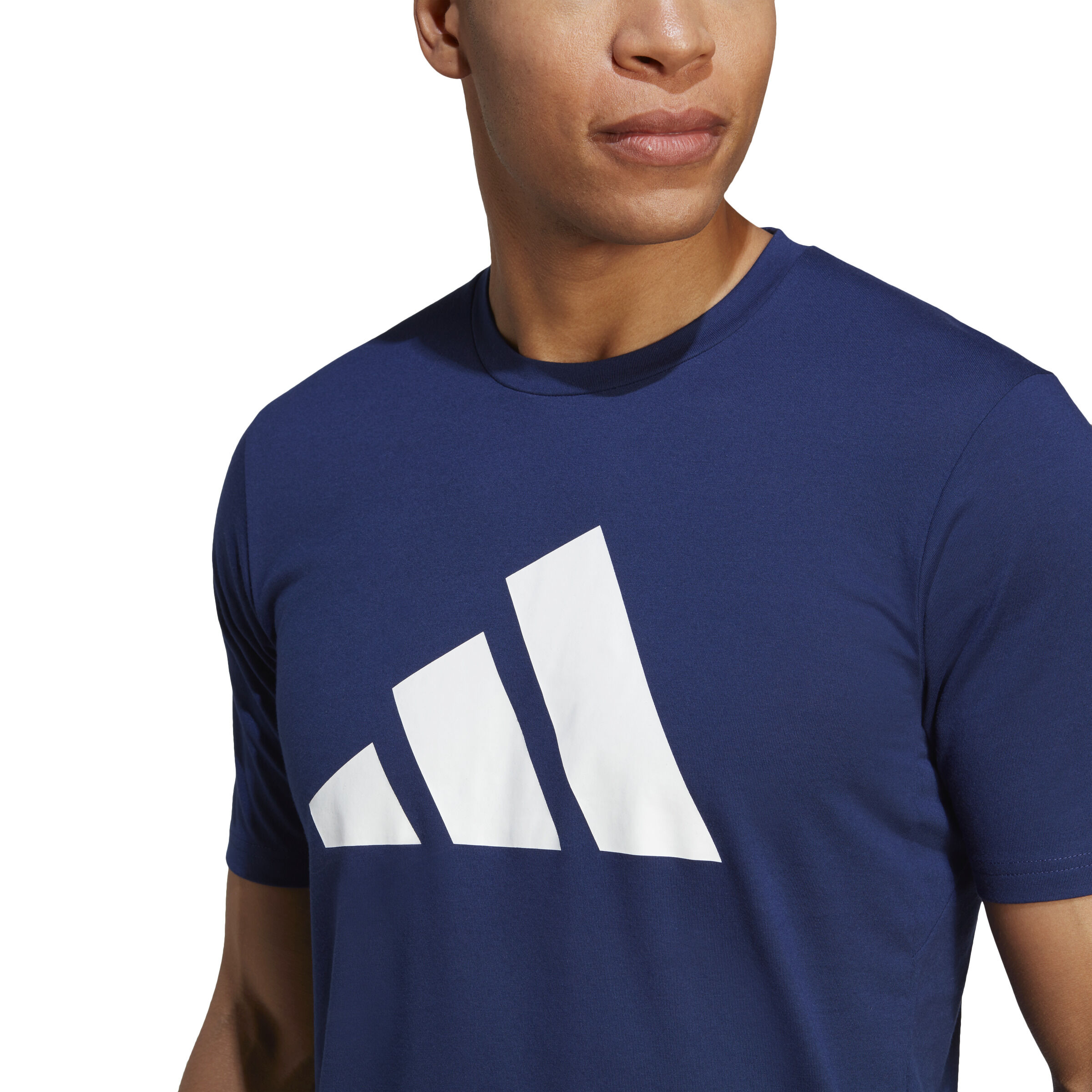 Training Essential Feel Ready Logo T-Shirt Herren - Dunkelblau, Weiß