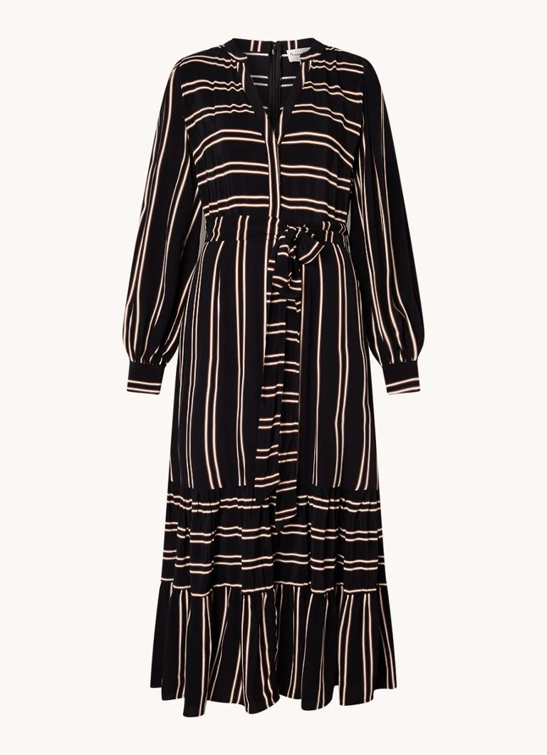 Rochie midi tunică Laura de la Phase Eight, cu curea legată.