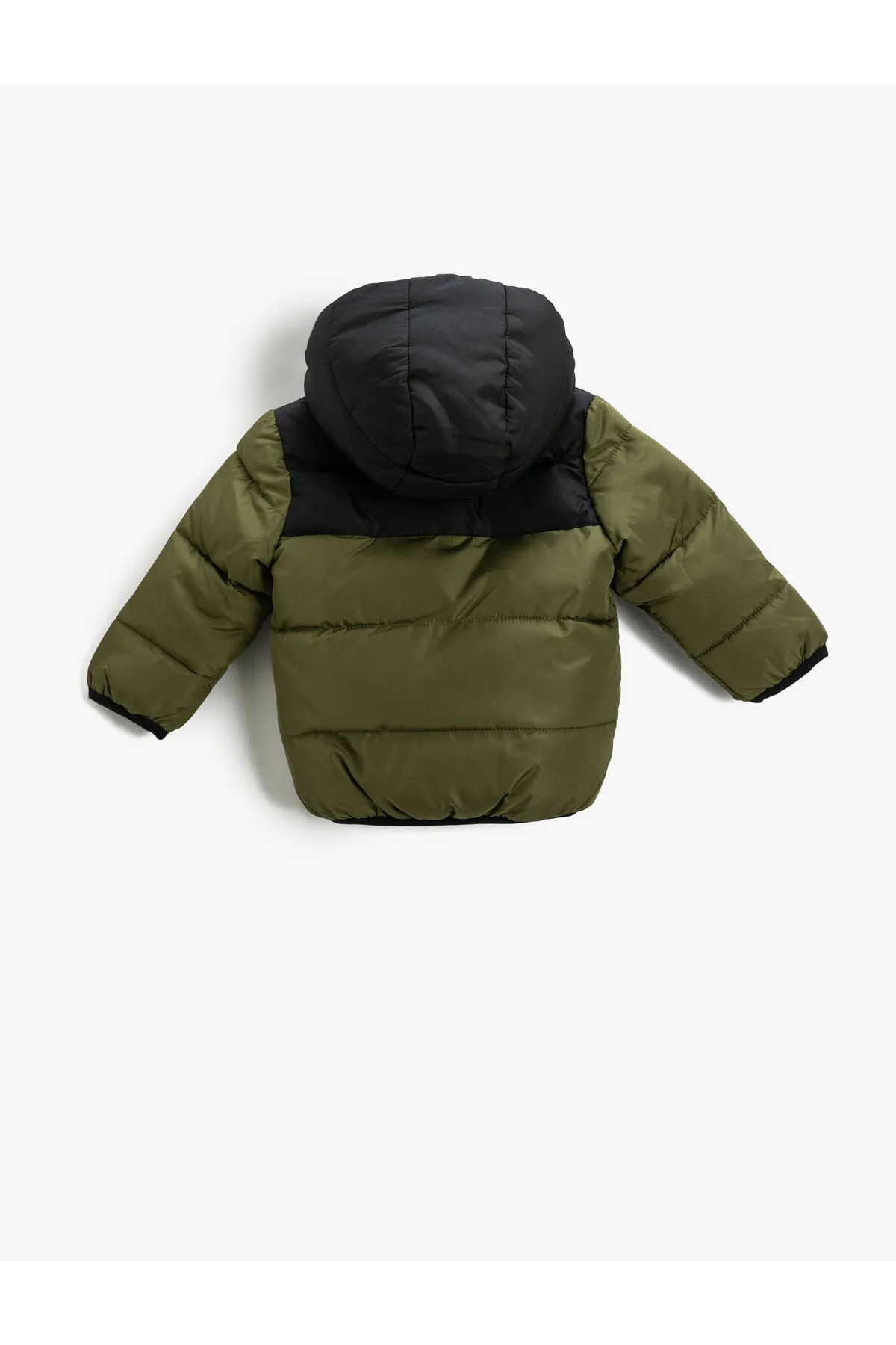 Koton  Pufferjacke mit Kapuze, Plüschfutter und Reißverschluss