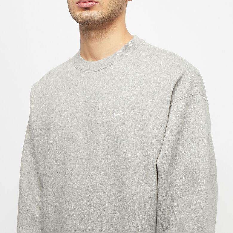 NIKE NRG Solo Swoosh Fleece Crew dk heather grey/white