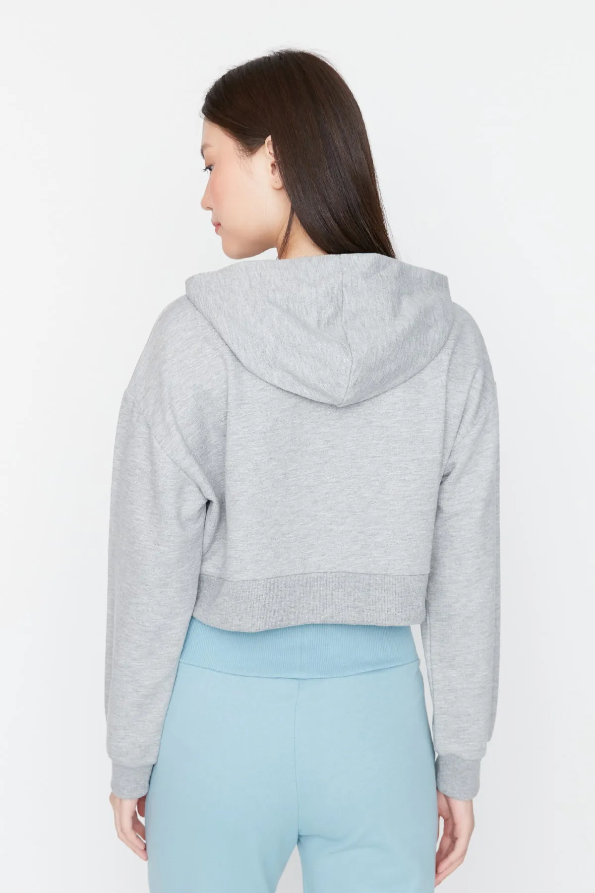New Balance  Graues Sport-Sweatshirt für Damen WTH053-AG