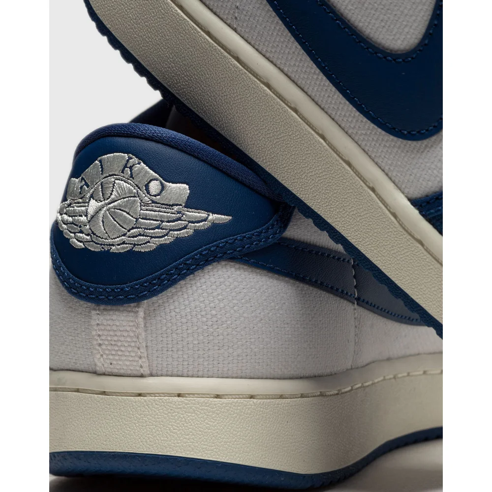 NIKE JORDAN 1 KO Low DX4981 103 / weiss