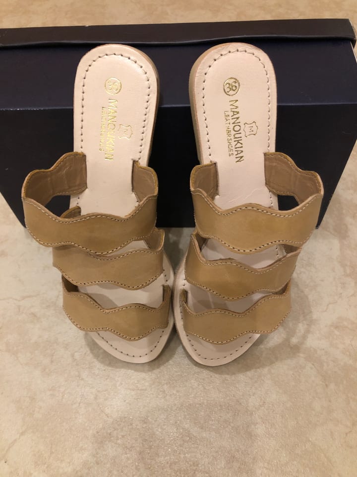 Manoukian shoes Leder-Pantoletten 