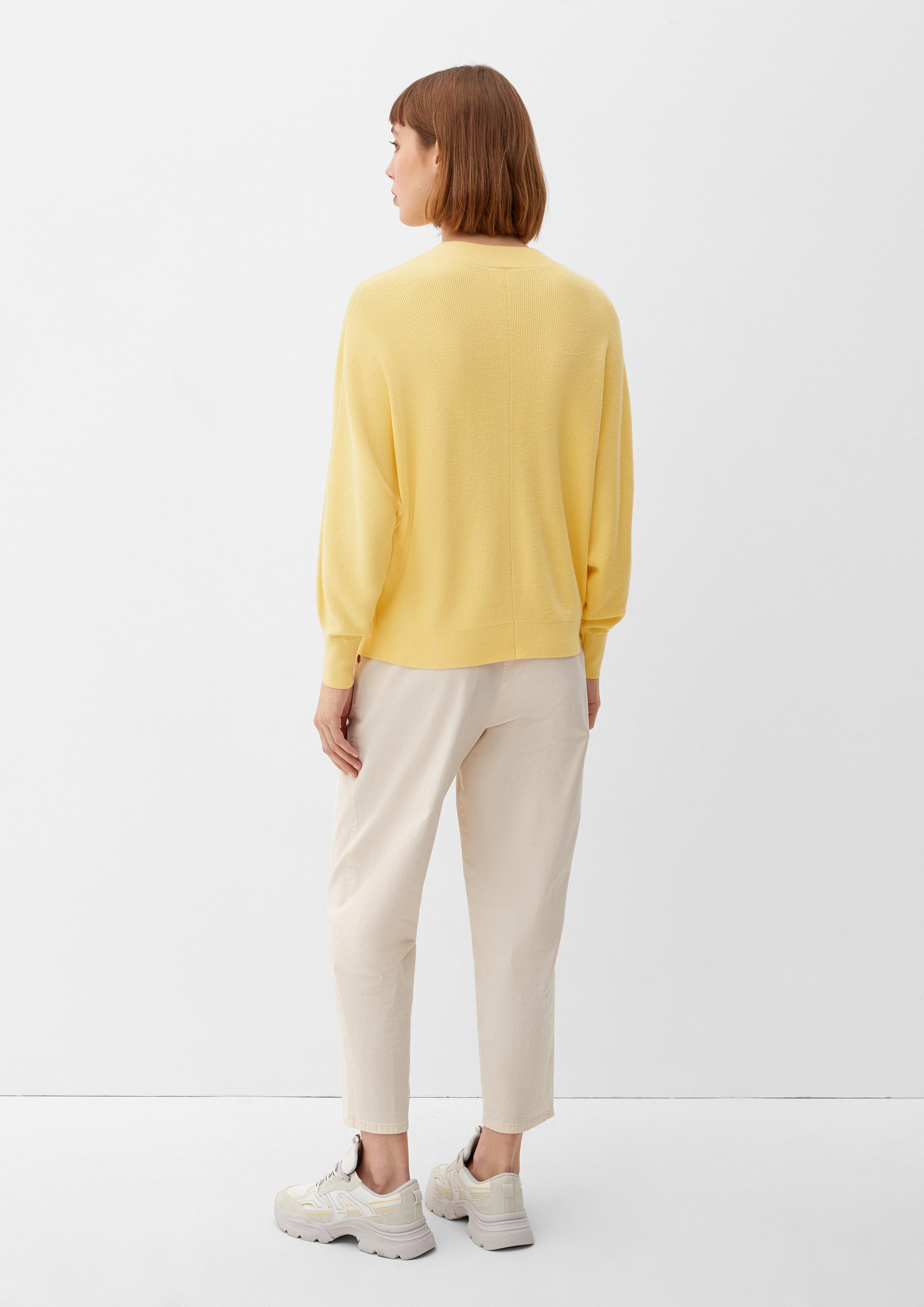 Strickpullover aus Viskosemix  2126969-1145