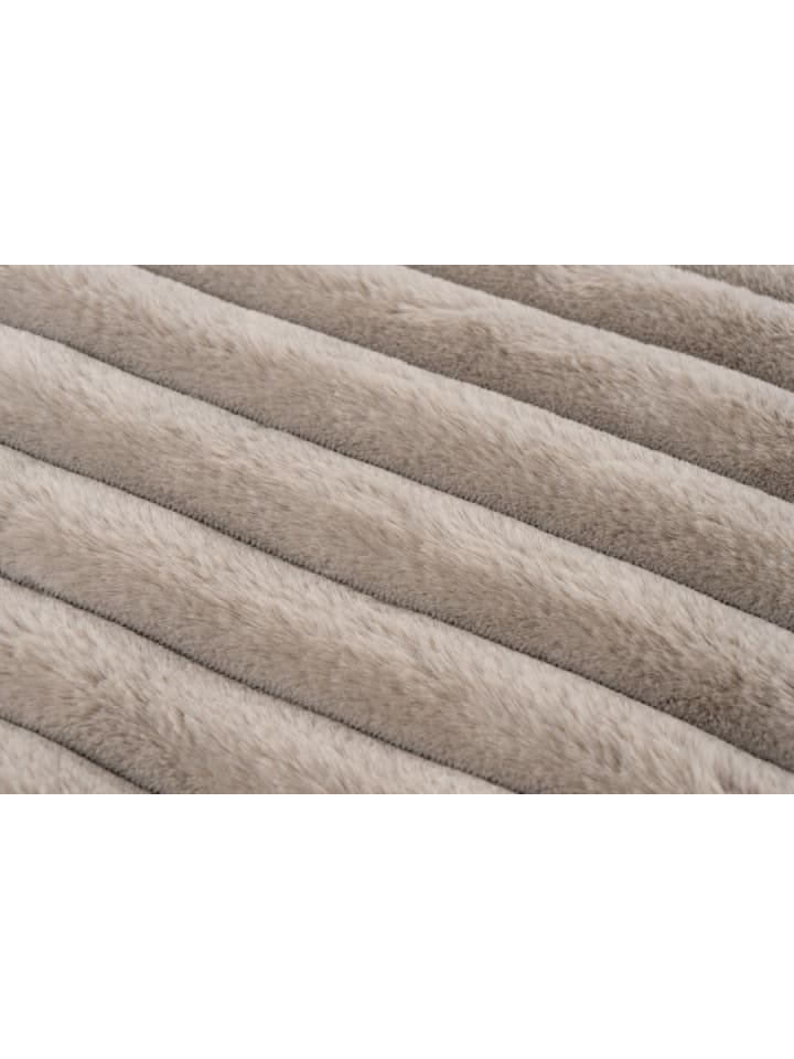 GMD Living Superweiche Kuscheldecke PLUSH, moderne Wohndecke in Taupe (graubraun) günstig kaufen 150 x 200 cm