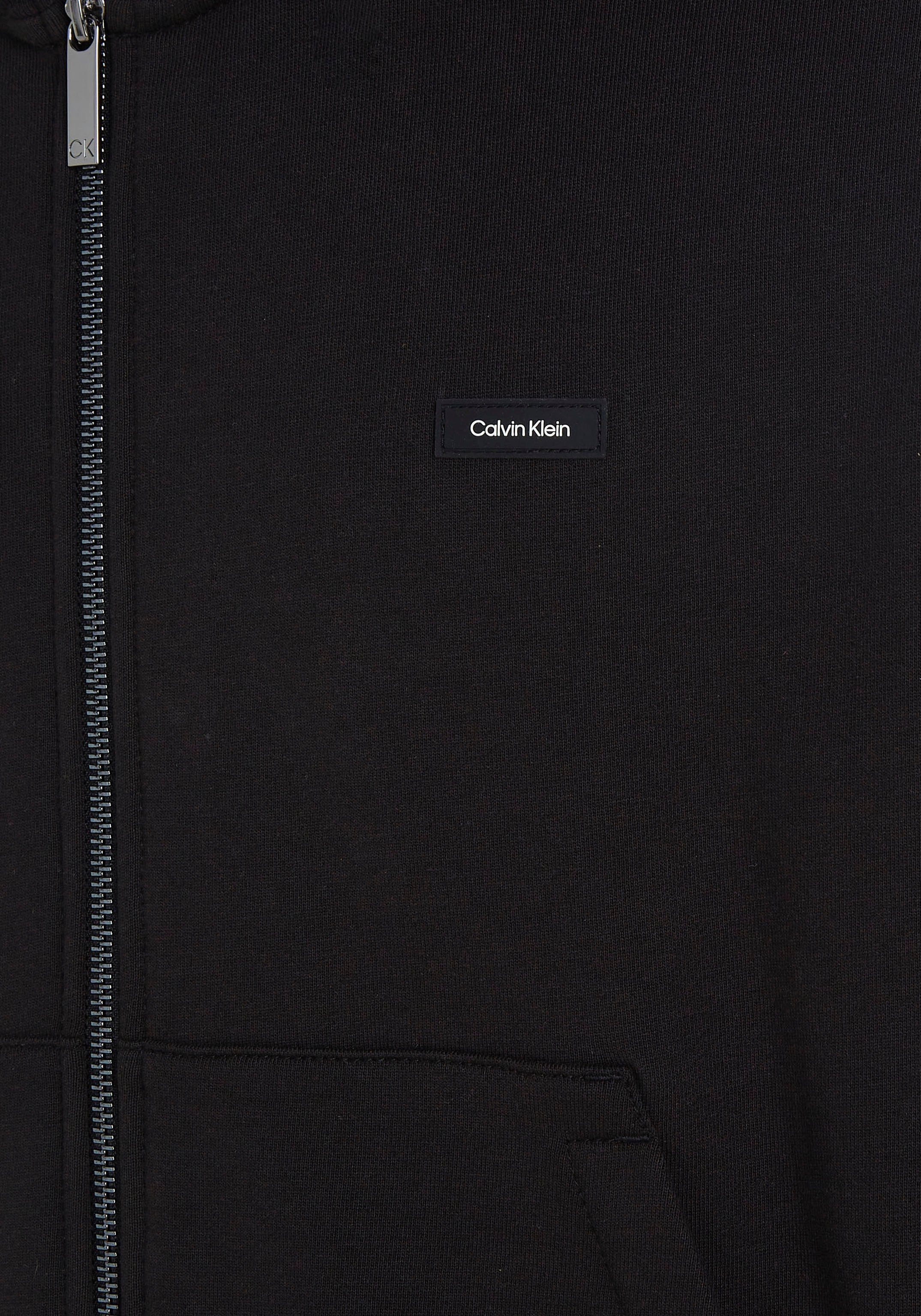 Calvin Klein Kapuzensweatshirt mit aufgenähtem CK-Badge auf der Brust
