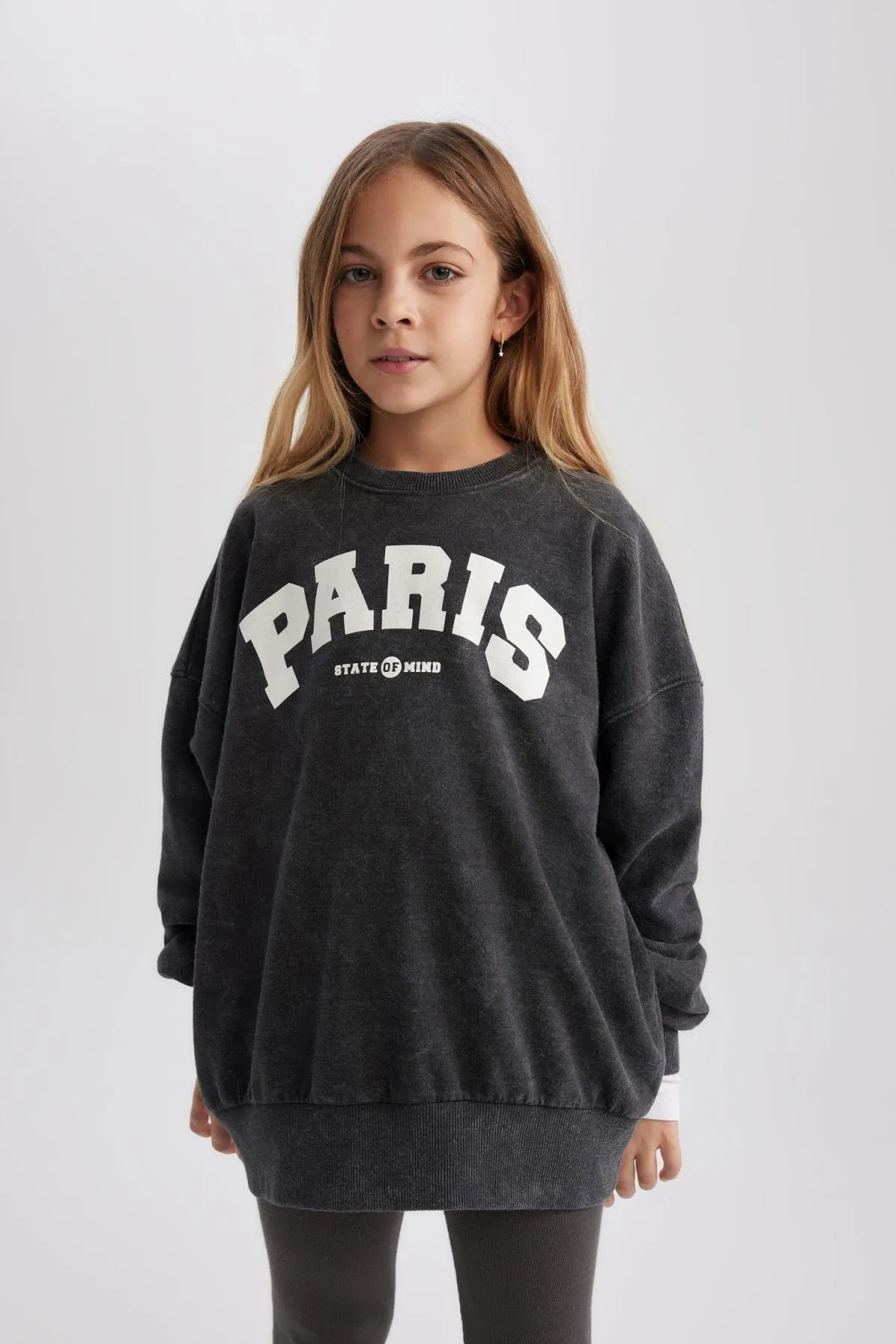 DeFacto  Bedrucktes, dickes Mädchen-Sweatshirt mit Rundhalsausschnitt und weicher flauschiger Innenseite in Oversize-Passform