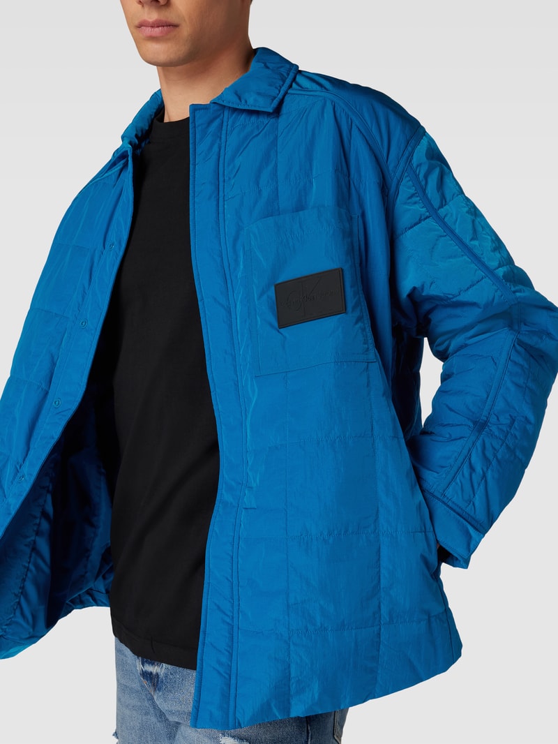 Jacke mit Label-Patch Modell 'QUILTED' in royalblau