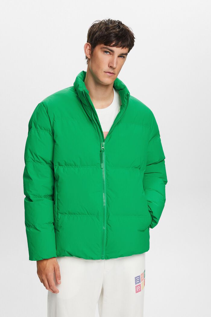 Recycelt: Pufferjacke mit Daunen