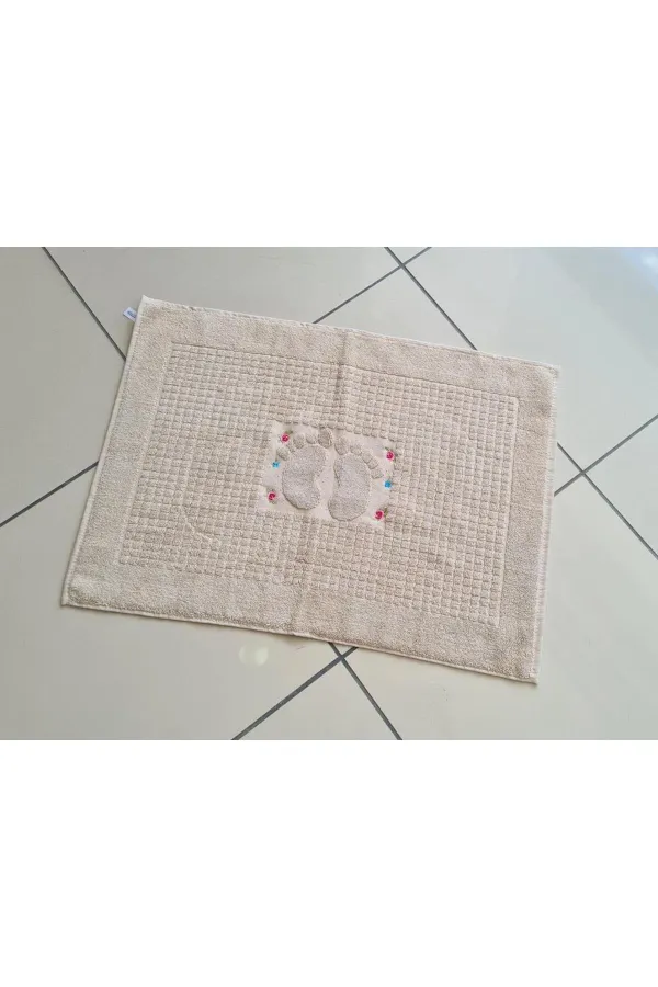 Çeyiz Diyarı  Güldestan besticktes Fußtuch Beige