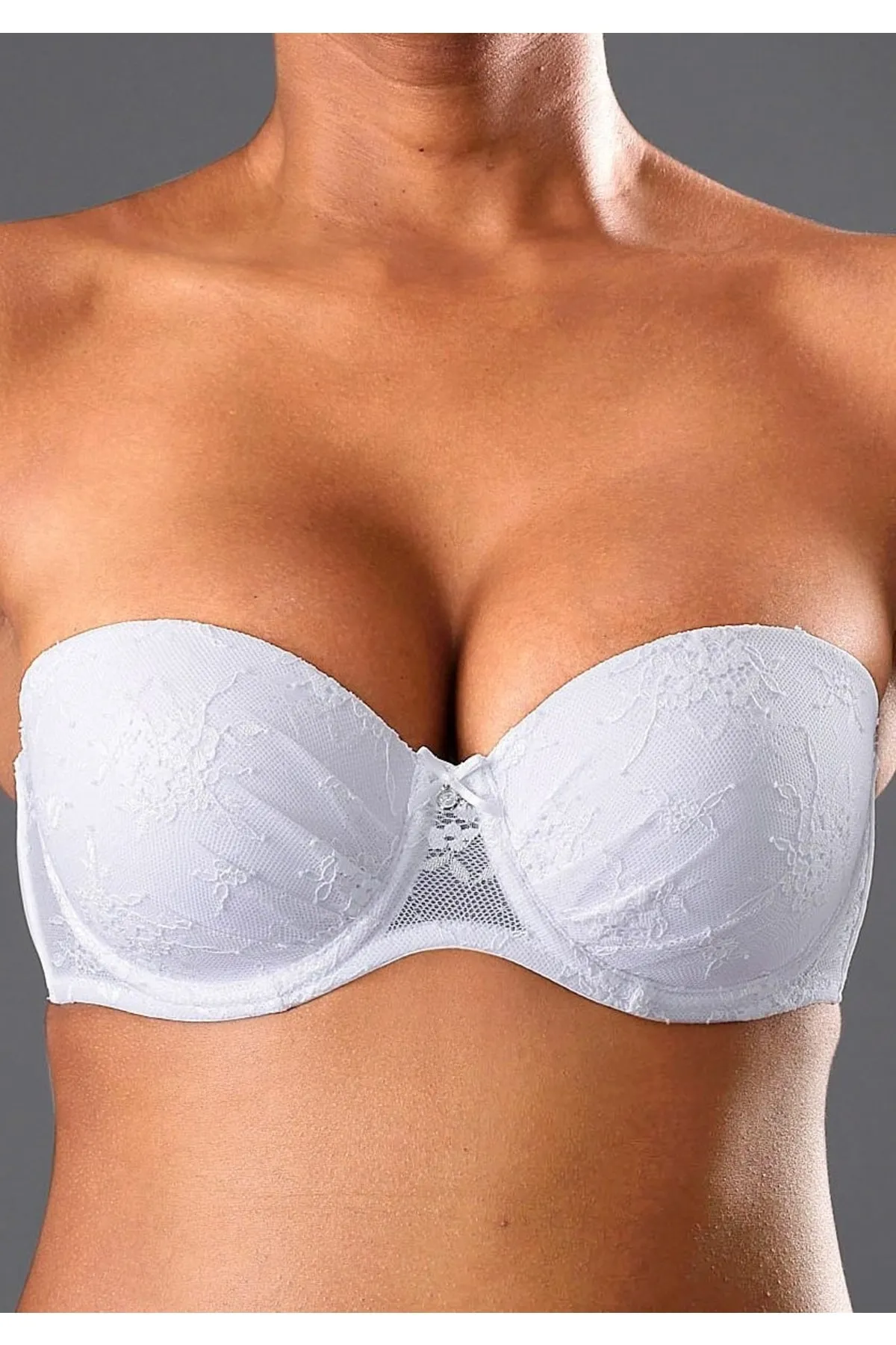 LASCANA  Multiway-Push-up-BH „Chelina“ mit abnehmbaren, normalen und transparenten Trägern