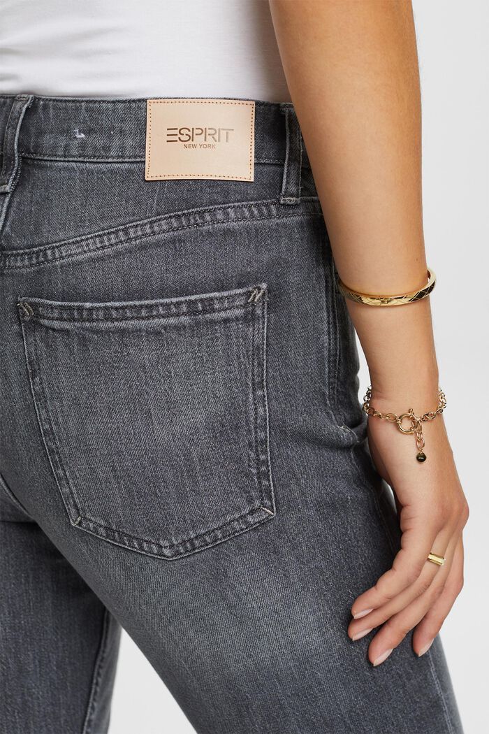 Klassische Retro-Jeans mit hohem Bund