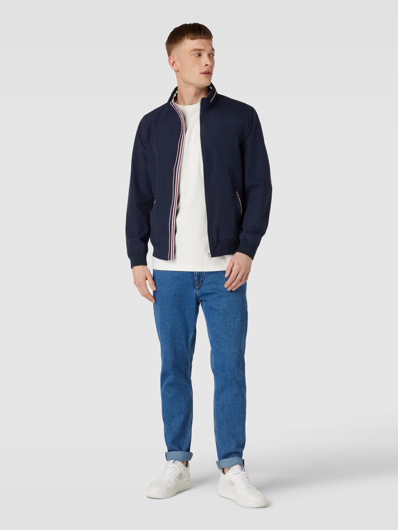 Jacke mit herausnehmbarer Kapuze in marineblau