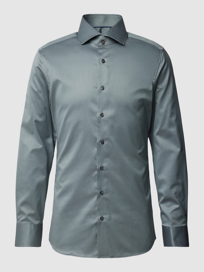 Premium Shirt mit Haifischkragen in grün