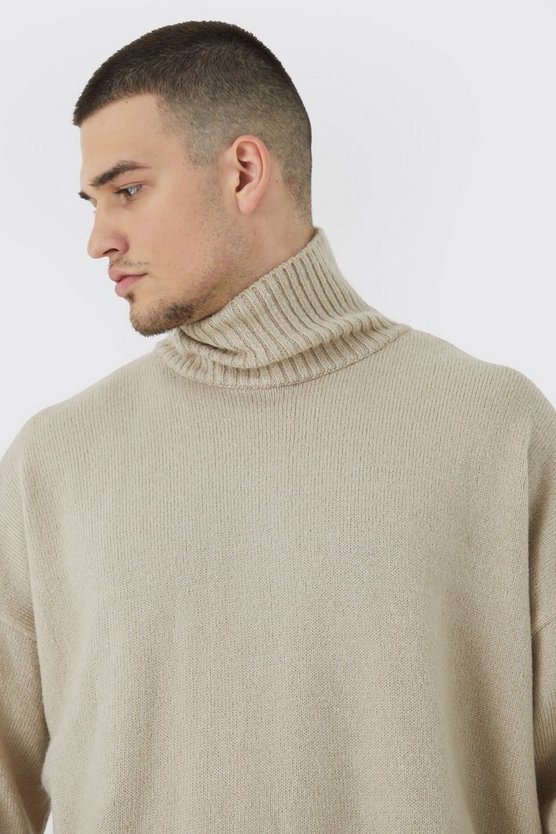 Tall Oversize Strickpullover mit Trichterkragen