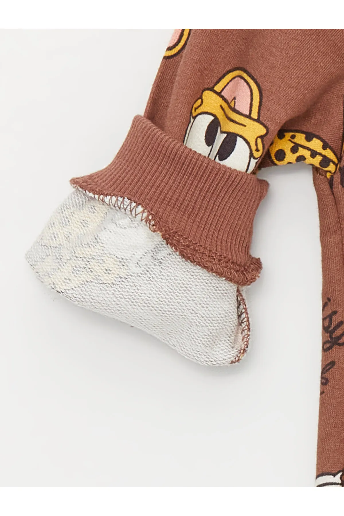 LC Waikiki  2-teiliges Set aus langärmligem Baby-Sweatshirt und Leggings mit Rundhalsausschnitt und Daisy Duck-Aufdruck